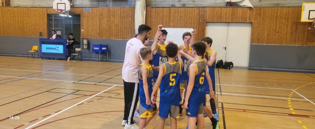 Victoire des U13 G1