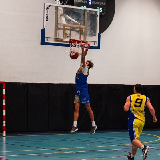 Joueur du BSM en match – équipe seniors